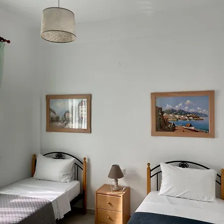 Apartment Waterfront & Ground Floor Nea Iraklitsa